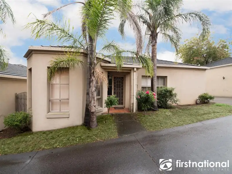 Main view of Homely unit listing, 4/5 Reserve  Street, Berwick VIC 3806