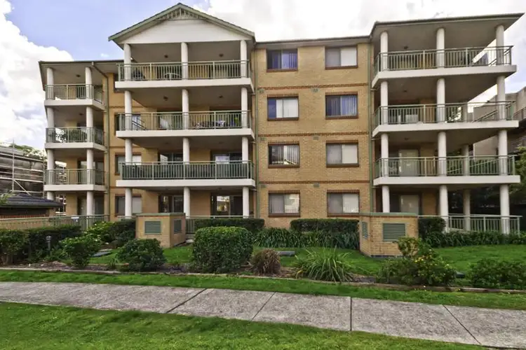 2/11-13 Fourth Avenue, Blacktown NSW 2148