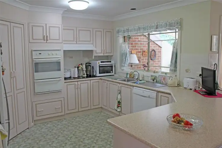 Fourth view of Homely unit listing, 5/2A Graydon Avenue, Denhams Beach NSW 2536