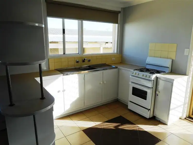 Fourth view of Homely unit listing, 1/20 Greensell Street, Bunbury WA 6230