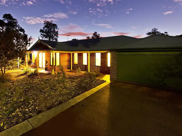 5 Sewell Street, Bedfordale WA 6112