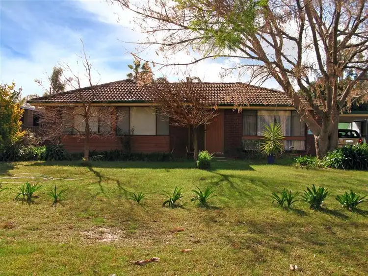 3 Gardenia Avenue, Lake Albert NSW 2650