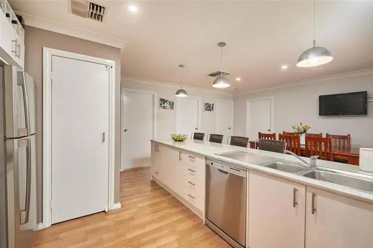 Fifth view of Homely house listing, 48 Balleroo Crescent, Glenfield Park NSW 2650
