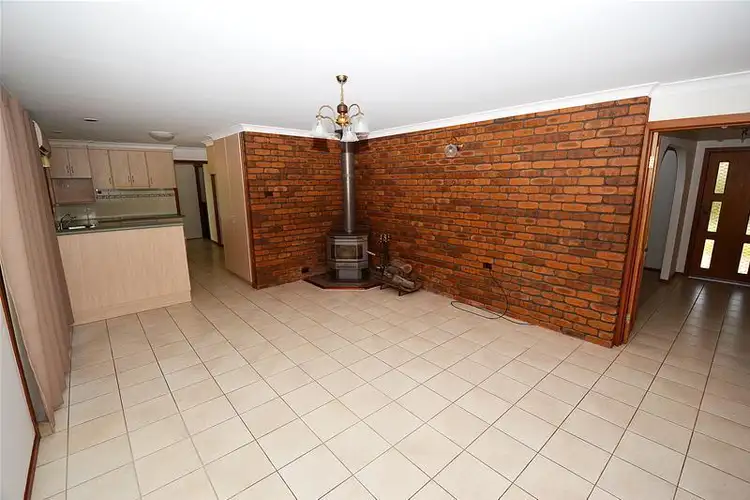 Fourth view of Homely house listing, 5 Kooingal Court, Biloela QLD 4715