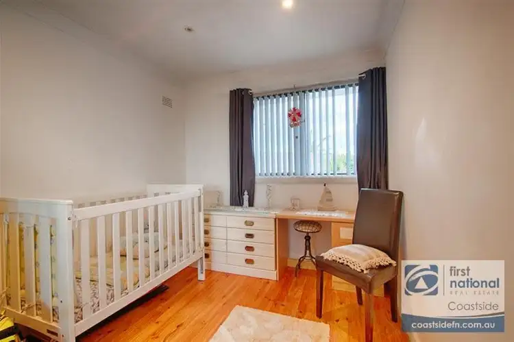 Fifth view of Homely house listing, 6 Willawa Place, Koonawarra NSW 2530