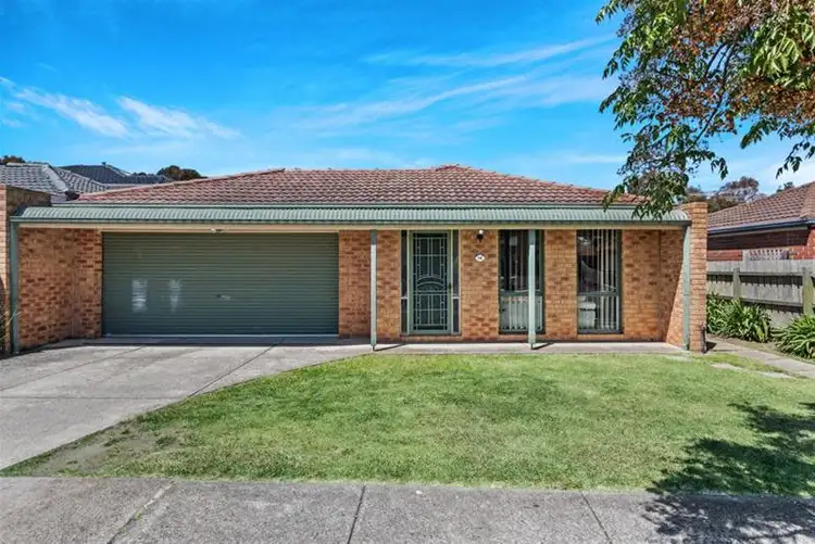 16 Phoenix Court, Roxburgh Park VIC 3064