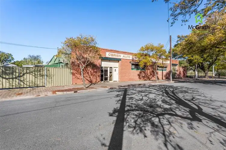 27 Gordon Road, Black Forest SA 5035