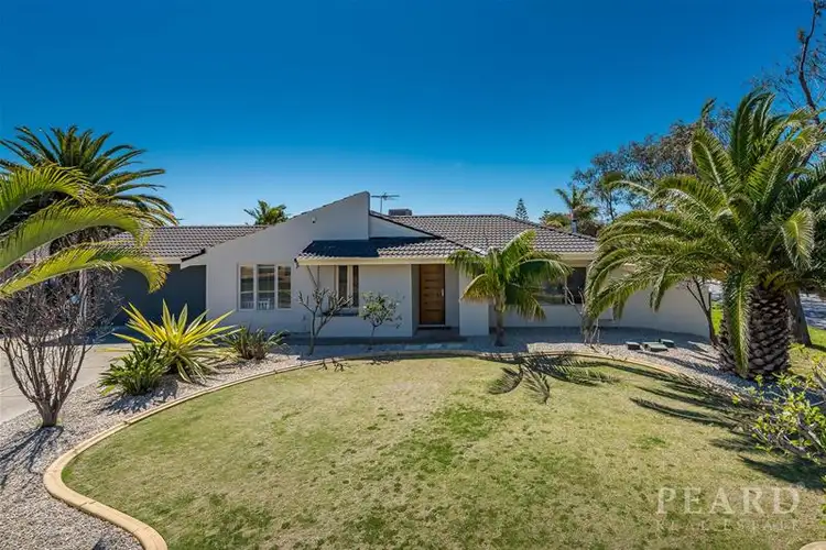 Fourth view of Homely house listing, 2 Stem Place, Ocean Reef WA 6027