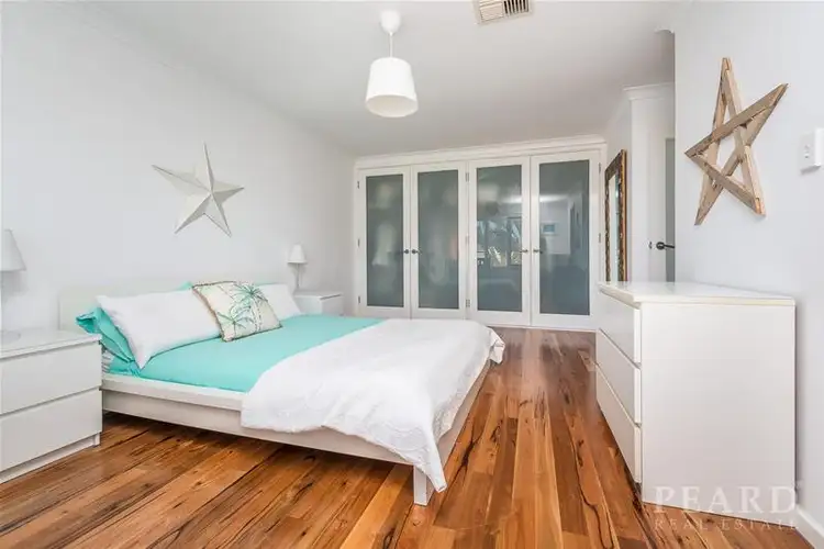 Seventh view of Homely house listing, 2 Stem Place, Ocean Reef WA 6027