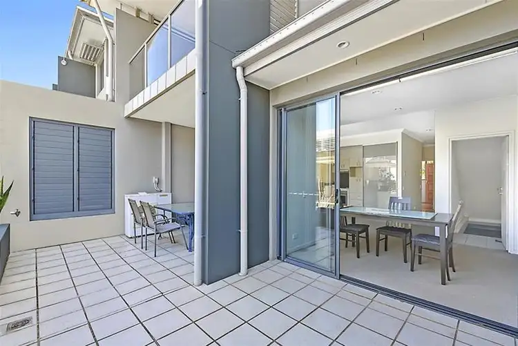 Second view of Homely apartment listing, 4/45 Bundall Road, Surfers Paradise QLD 4217