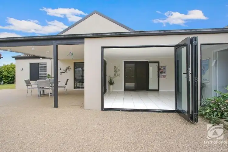 Second view of Homely house listing, 5 Lucas Court, West Wodonga VIC 3690