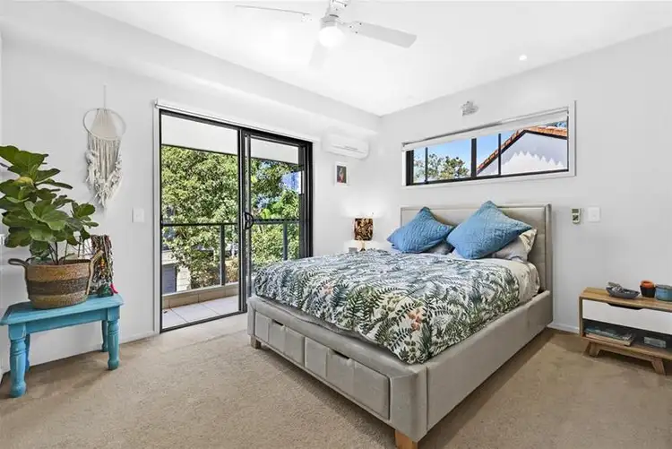 Fifth view of Homely townhouse listing, 10/75 Benowa Road, Southport QLD 4215