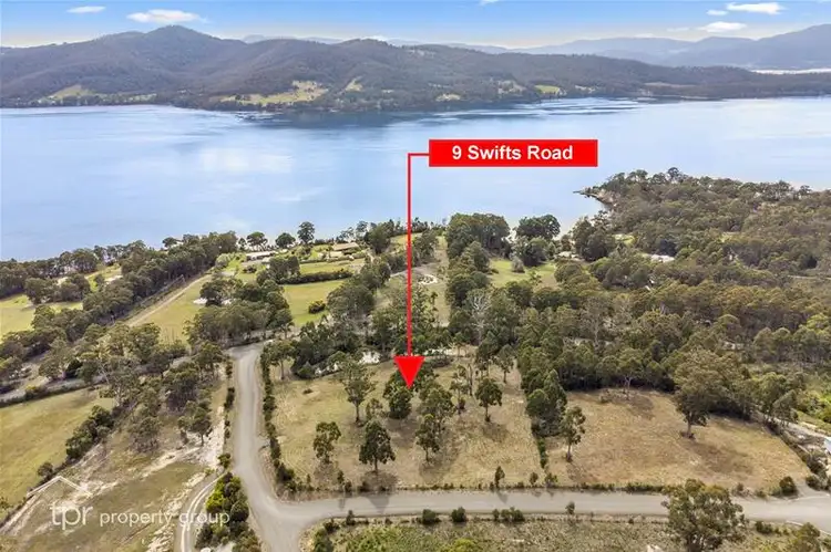 9 Swifts Road, Surges Bay TAS 7116
