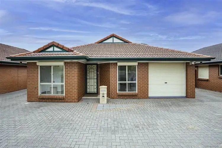 2/114 Tapleys Hill Road, Glenelg North SA 5045