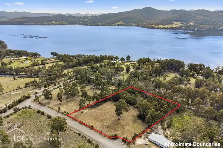 15 Stella Court, Surges Bay TAS 7116