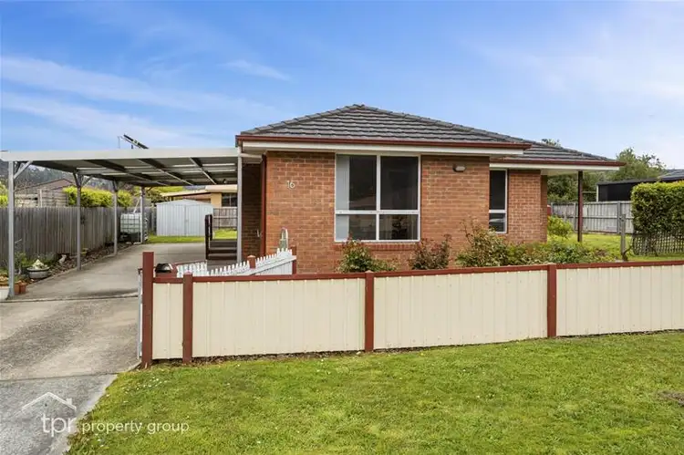 16 Knopwood Lane, Huonville TAS 7109