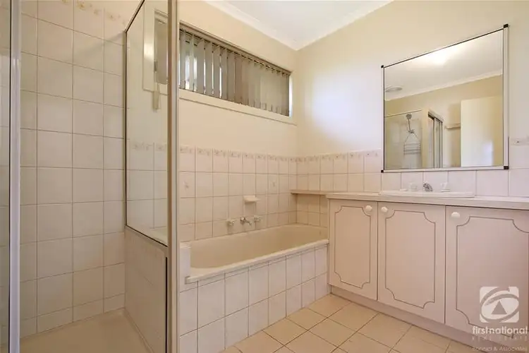Sixth view of Homely unit listing, 1/30 Buckland Court, West Wodonga VIC 3690