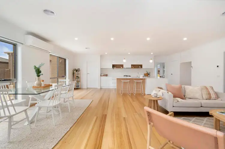Fourth view of Homely house listing, 8 Jordan Place, Warrnambool VIC 3280