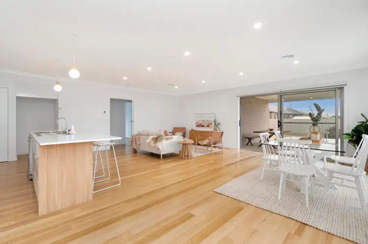 Fifth view of Homely house listing, 8 Jordan Place, Warrnambool VIC 3280