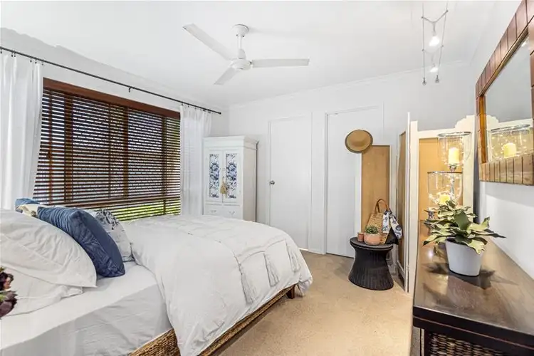 Sixth view of Homely semi-detached listing, 2/5 Oasis Crescent, Elanora QLD 4221