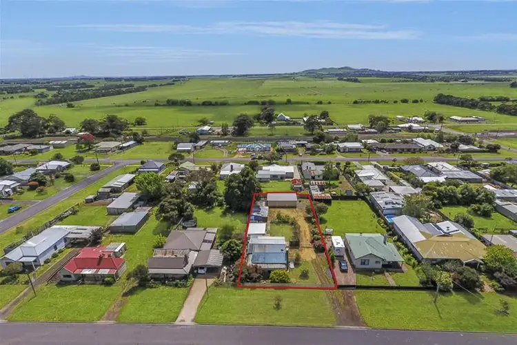72 Grey Street, Terang VIC 3264