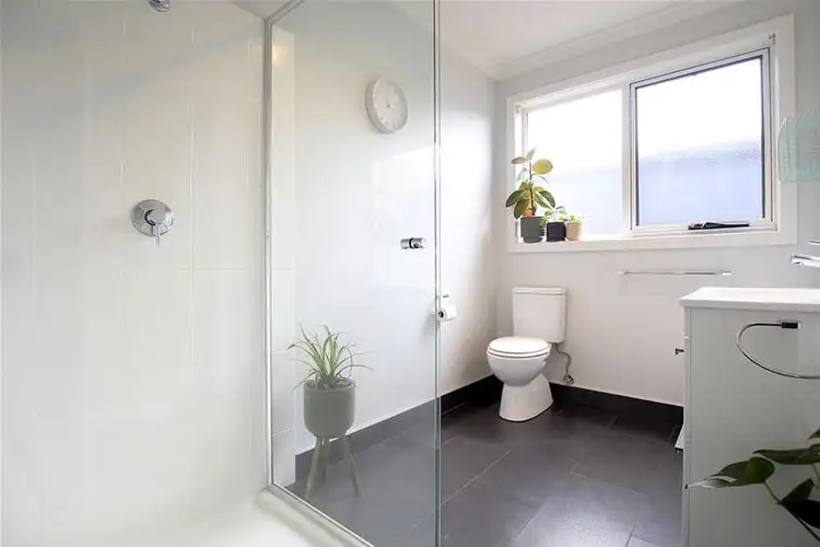 Fifth view of Homely house listing, 2 Singleton Court, Warrnambool VIC 3280