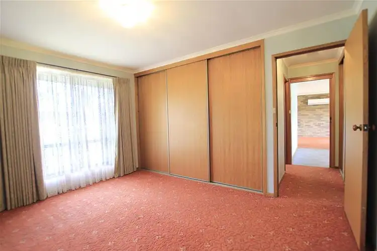 Fourth view of Homely house listing, 2 Honeyeater Court, Warrnambool VIC 3280