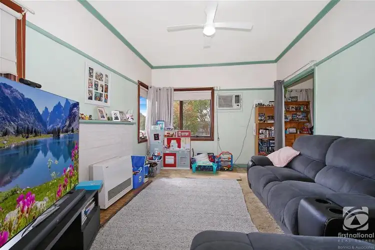 Sixth view of Homely house listing, 1 Batt Avenue, Wodonga VIC 3690