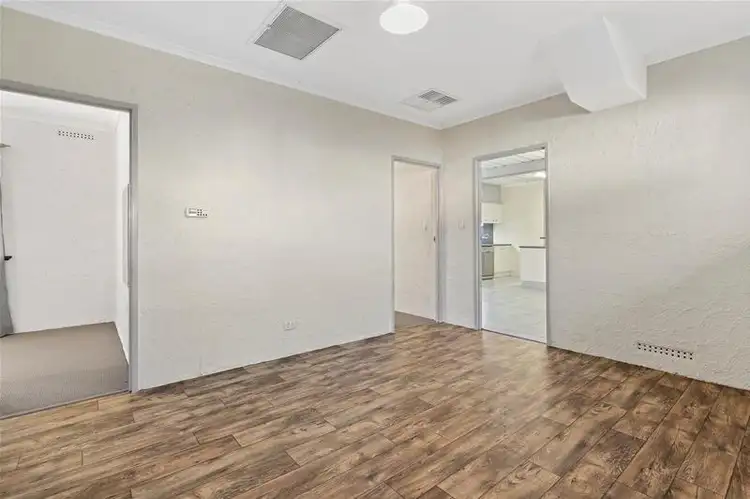 Fourth view of Homely house listing, 4/86 Nookamka Terrace, Barmera SA 5345