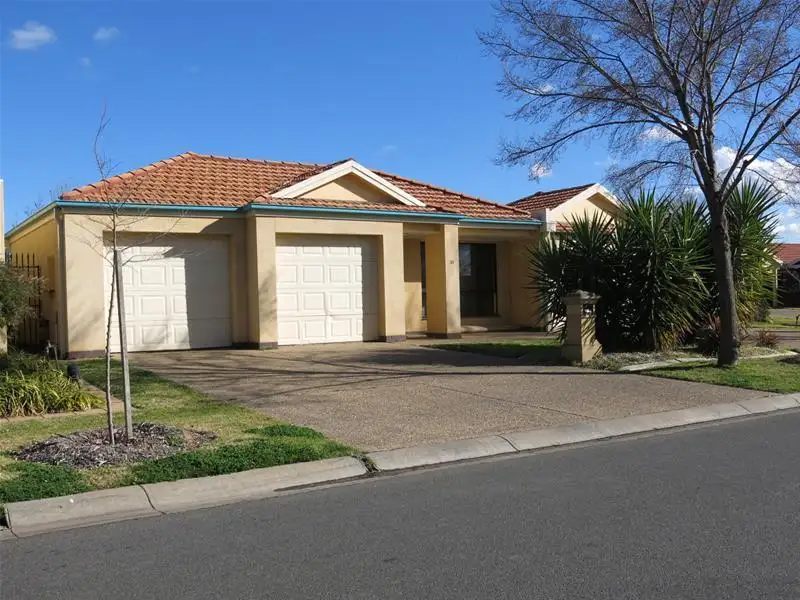 Main view of Homely villa listing, 31 Galing Place, Wagga Wagga NSW 2650