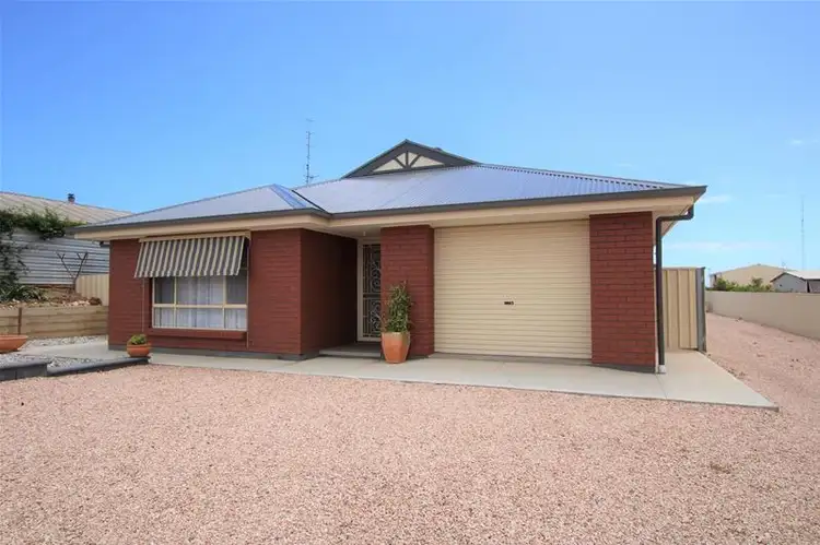 7 Falmouth Street, Moonta Bay SA 5558