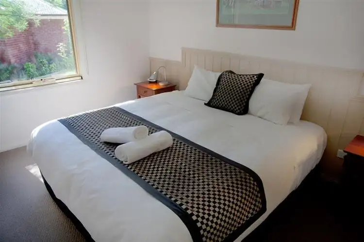 Seventh view of Homely semi-detached listing, 2 Porcellatos Lane, Bright VIC 3741