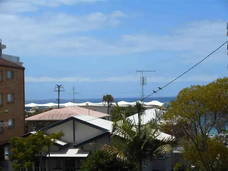 31 Moreton Parade, Kings Beach QLD 4551