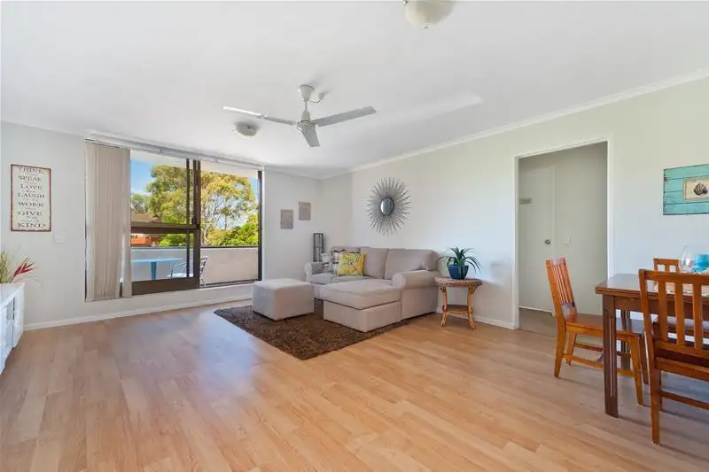 Main view of Homely unit listing, 8/84 Pacific Parade, Dee Why NSW 2099