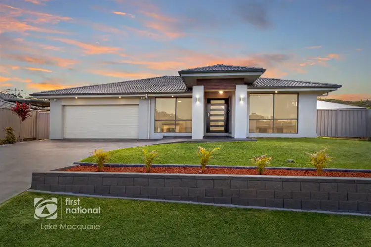 3 Sophie Close, Cameron Park NSW 2285