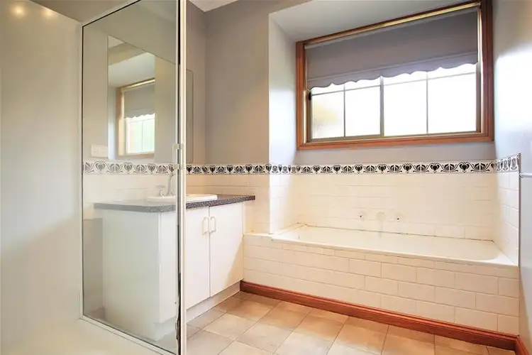 Fifth view of Homely house listing, 8 Evelyn Crescent, Warrnambool VIC 3280