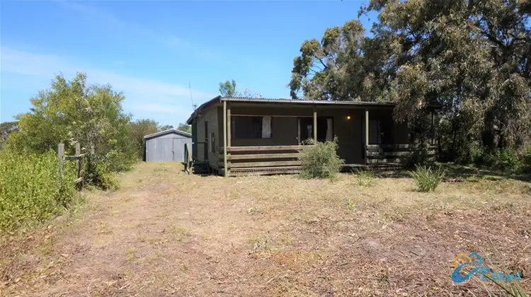 4 Sanctuary Road, Loch Sport VIC 3851