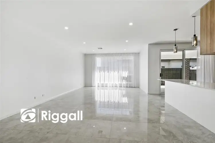 Fifth view of Homely house listing, 4a Thain Avenue, Findon SA 5023