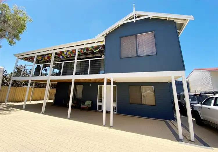 2 (7) Grigson Street, Jurien Bay WA 6516