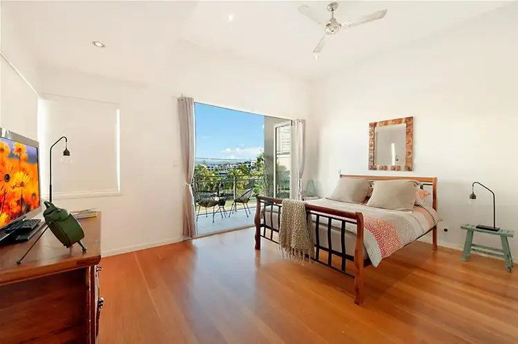 Fifth view of Homely villa listing, 2/57 Palm Avenue, Surfers Paradise QLD 4217
