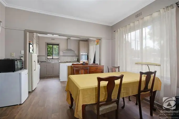 Fifth view of Homely house listing, 7 Le Couteur Avenue, Beechworth VIC 3747