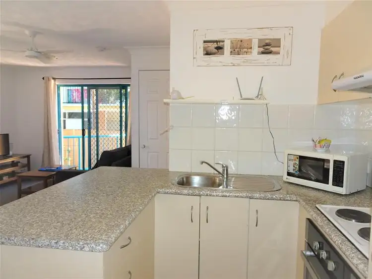 Sixth view of Homely apartment listing, 6/40 Tarcoola Crescent, Chevron Island QLD 4217