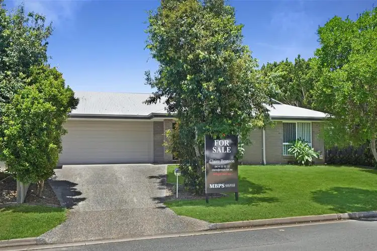 2/4 Winchester Crescent, Pimpama QLD 4209