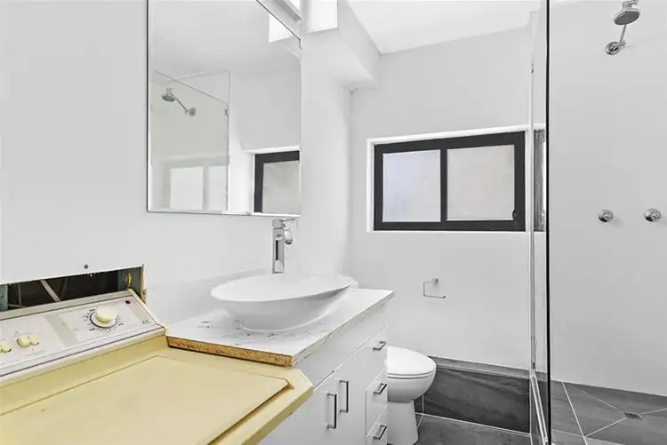 Sixth view of Homely apartment listing, 1/69 Garfield Terrace, Surfers Paradise QLD 4217