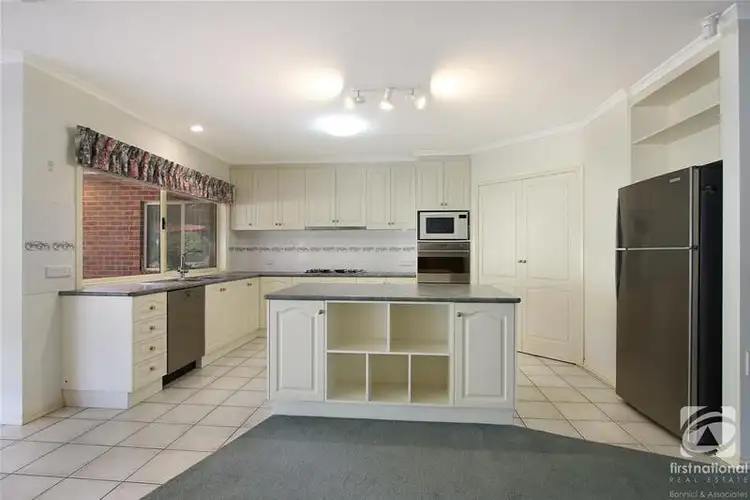 Fifth view of Homely house listing, 4 Hylton Court, West Wodonga VIC 3690