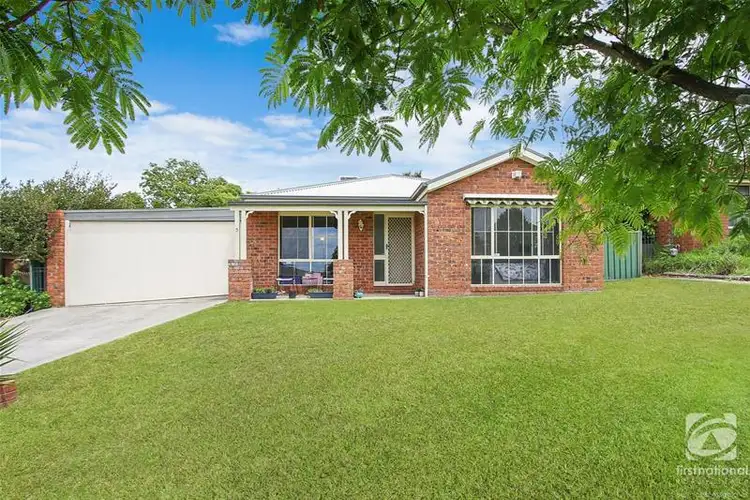 Main view of Homely house listing, 5 Kookaburra Place, Wodonga VIC 3690