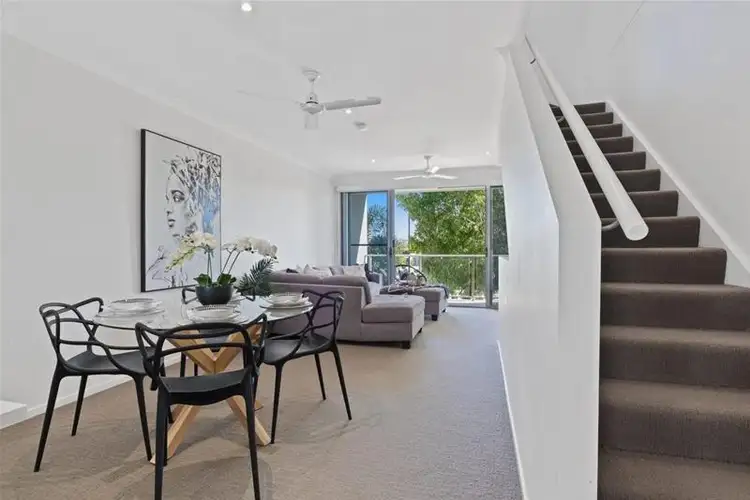 39/5074 Emerald Island Drive, Carrara QLD 4211
