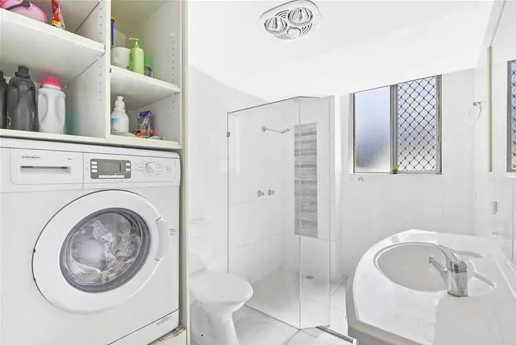 Fourth view of Homely apartment listing, 3/5 Thornton Street, Surfers Paradise QLD 4217