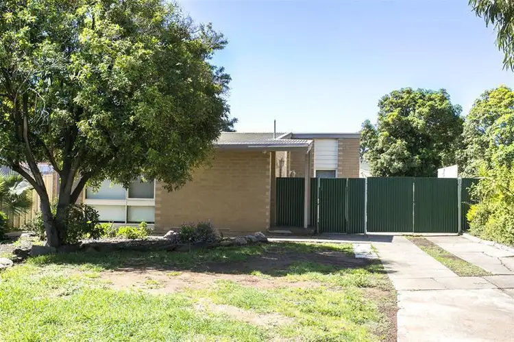 9 Uranbo Street, Salisbury North SA 5108