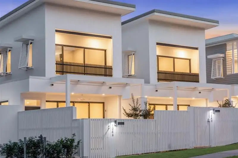 Main view of Homely townhouse listing, 4/102 Fulcher Road, Red Hill QLD 4059